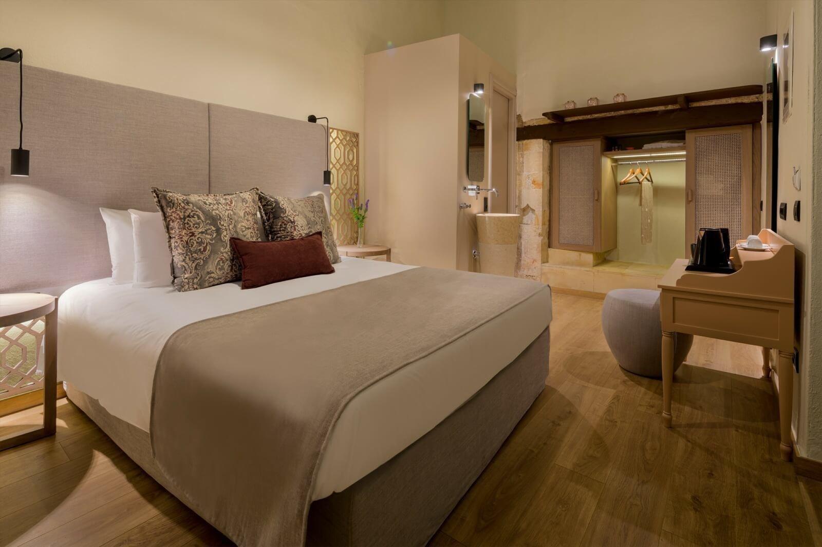 Elg Contessa Boutique Hotel Hriszí Aktí Haniá Kültér fotó