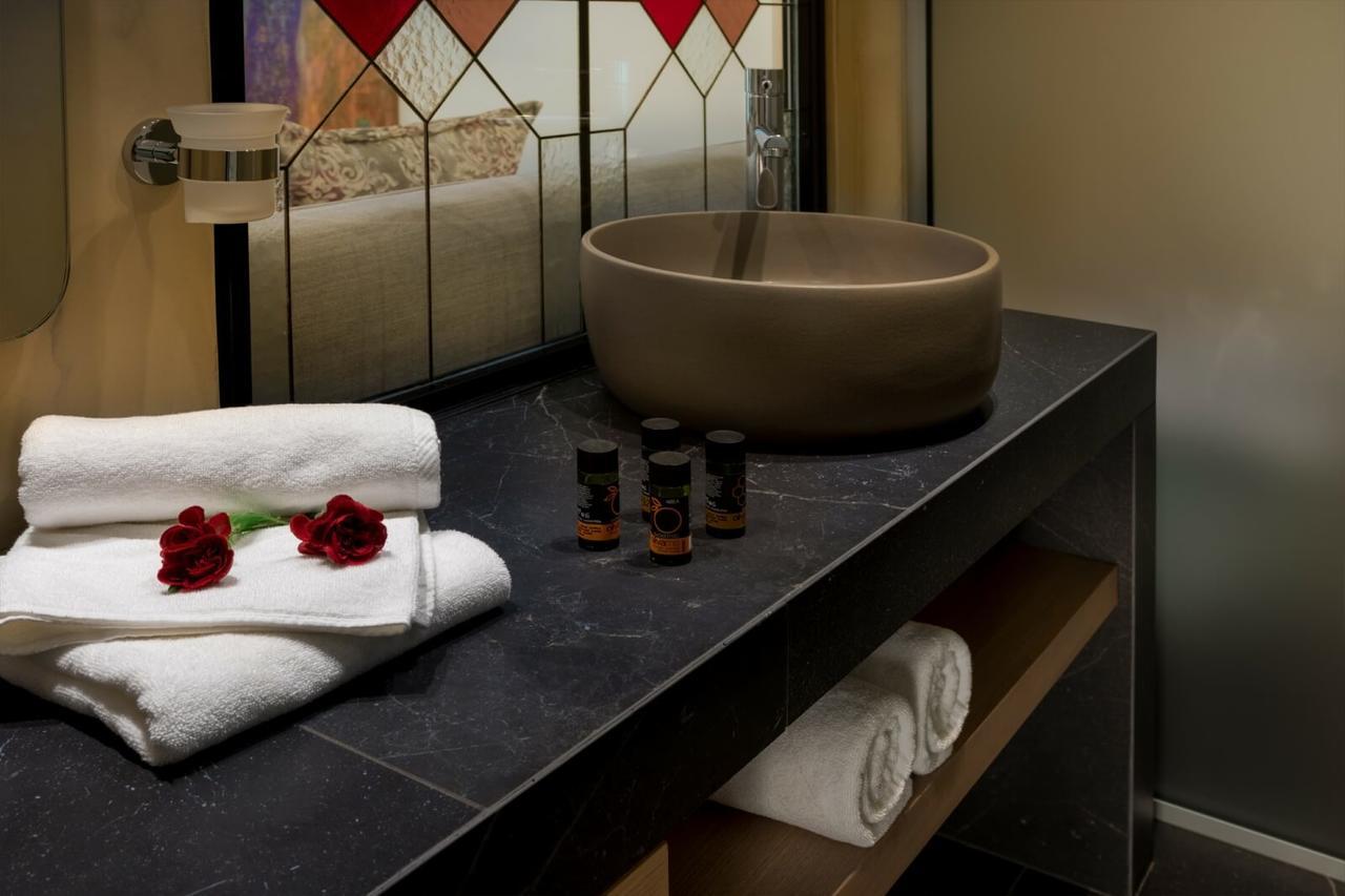 Elg Contessa Boutique Hotel Hriszí Aktí Haniá Kültér fotó