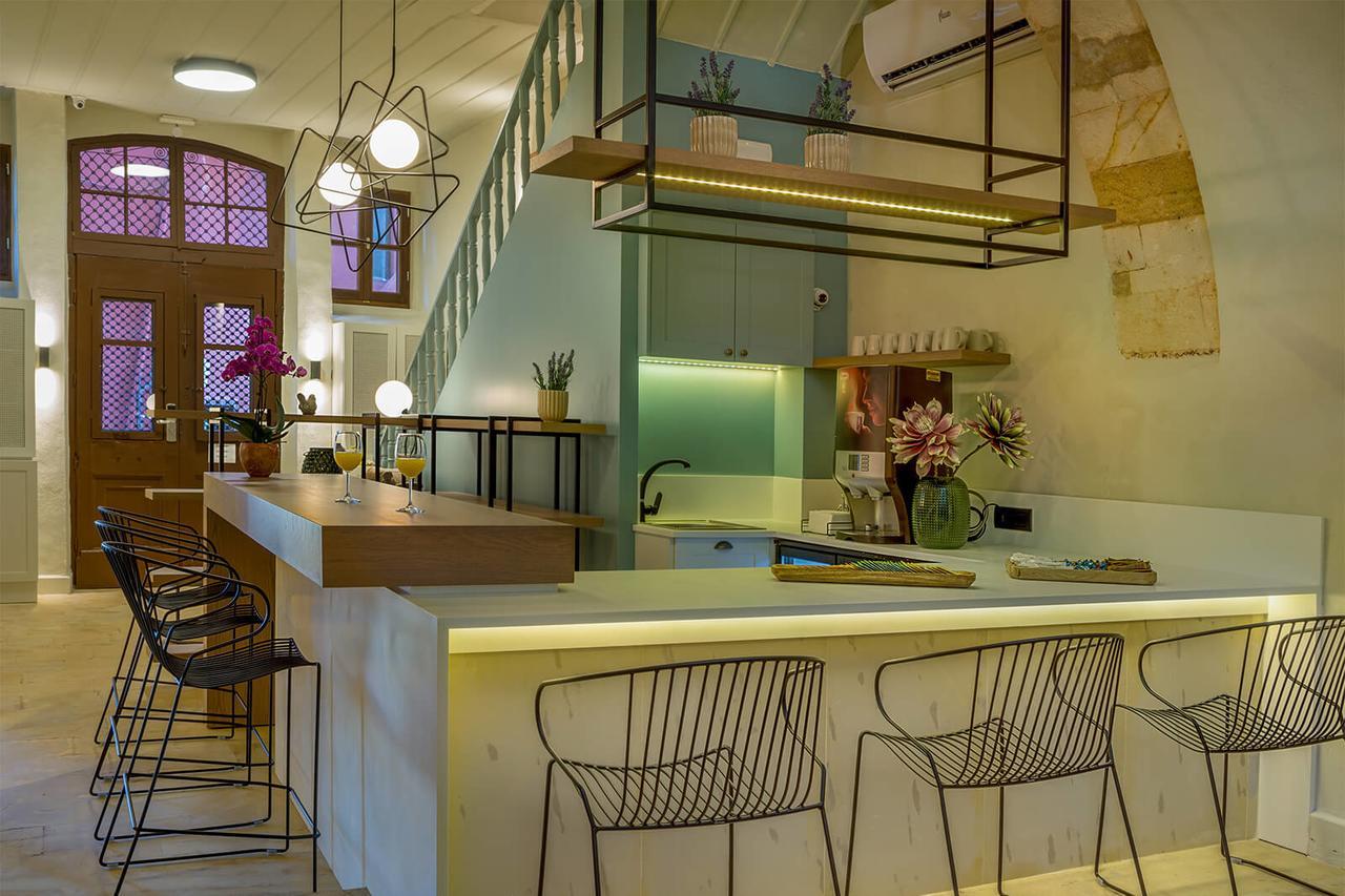 Elg Contessa Boutique Hotel Hriszí Aktí Haniá Kültér fotó