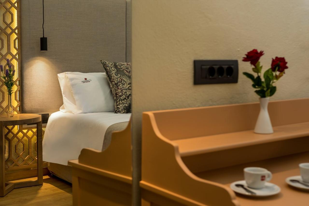 Elg Contessa Boutique Hotel Hriszí Aktí Haniá Kültér fotó